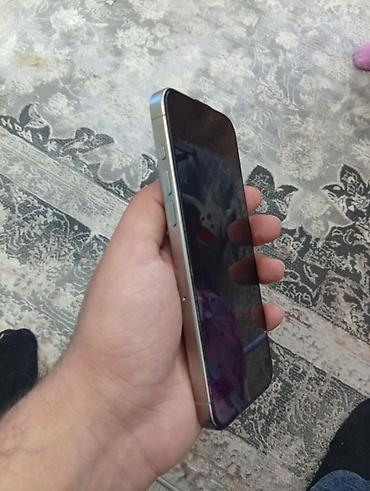 aux iphone: IPhone 15 Pro Max, 256 GB, Natural Titanium, Barmaq izi, Face ID, Simsiz şarj — 1