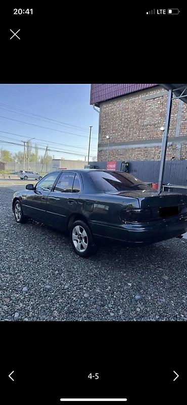 xv10: Toyota Camry: 1993 г., Автомат, Седан — 2