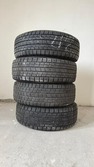 зимние шины на ниву 21214: Комплект зимних шин — 4 штуки. Характеристики: - Сезон: зима