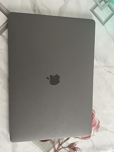 Срочно продаю ноутбук Apple MacBook (серый космос) - Корпус