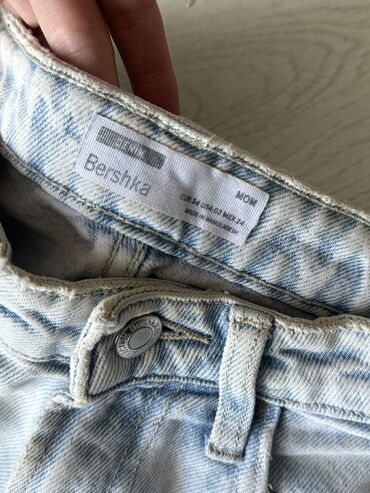 Cinslər: Cinslər, Bershka, XS (EU 34)
