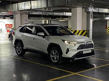 Toyota: Toyota RAV4: 2021 г., 2.5 л, Автомат, Гибрид, Кроссовер — 3