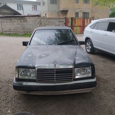 Mercedes-Benz: Mercedes-Benz W124: 1989 г., 2.3 л, Механика, Бензин, Седан