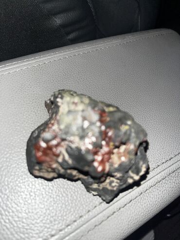 Digər kolleksiyalar: Salam tebii mineralli dasdir temiz meteoriddi Yandiranda kukurt iyi