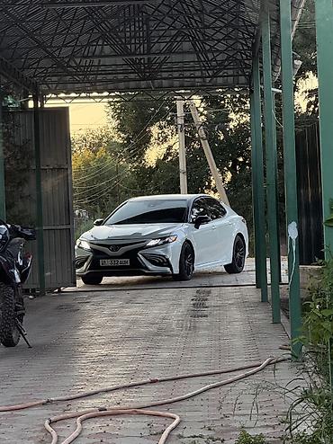 highlander 2012: Toyota Camry: 2022 г., 2.5 л, Гибрид — 6