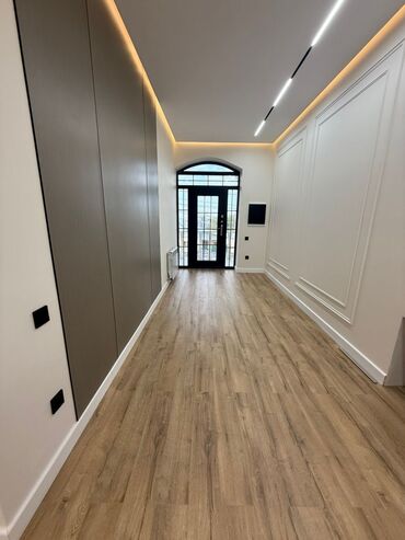 Продажа домов: Дом, 300 м², 8 комнат, Агентство недвижимости, Дизайнерский ремонт — 4