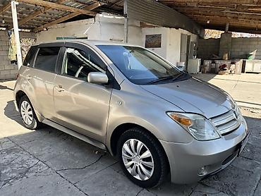 solaris accent: Toyota Ist: 2002 г., 1.3 л, Автомат, Бензин, Хэтчбэк — 1