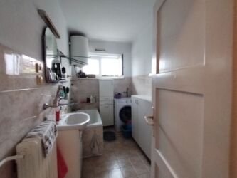 Prodaja stanova: 2 sobe, 53 kv. m, 4 sprat — 8