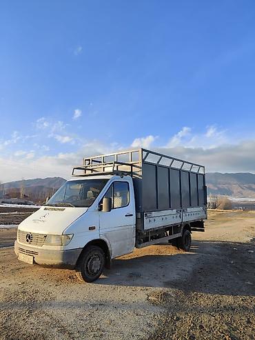 prius 30: Легкий грузовик, Mercedes-Benz, Стандарт, 3 т, Б/у — 2