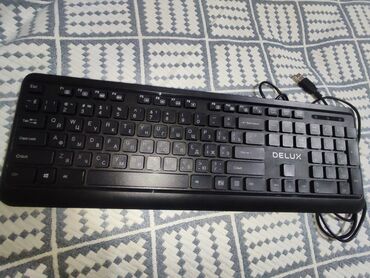 наклейки для клавиатуры ноутбука с русскими буквами: Клавиатура в отличном состоянии 
300 сом
