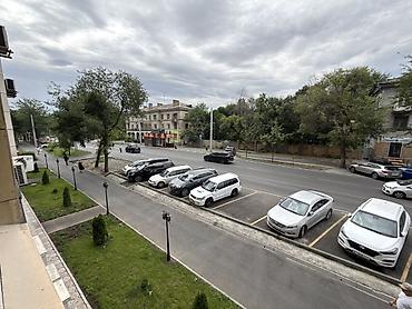 офис центр: Продажа офисов 402 м², С ремонтом, Многоэтажное здание, 2 этаж — 10