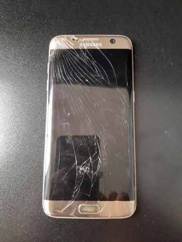 j1 2016 ekran: Samsung Galaxy J7, 64 GB, rəng - Qızılı, İki sim kartlı