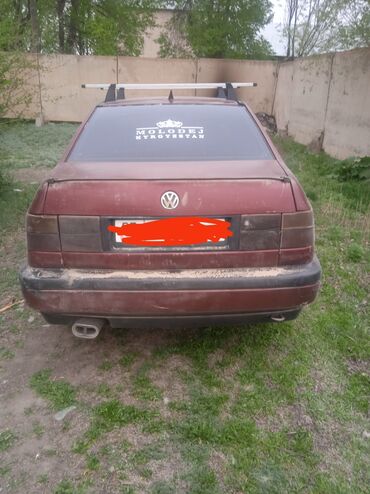 мотор 611: Volkswagen Vento: 1992 г., 1.8 л, Механика, Бензин at lalafo.kg мотор 611: Volkswagen Vento: 1992 г., 1.8 л, Механика, Бензин