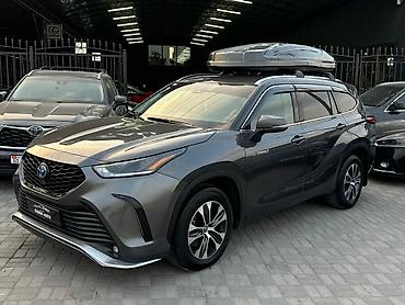 Toyota Highlander: 2021 г., 0.5 л, Автомат, Гибрид, Внедорожник