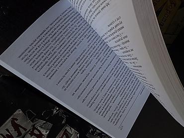 номер момо: 🆘🆘🆘‼️‼️‼️СРОЧНО НОВЫЕ КНИГИ 📚 ВСЕ ЗА 1000 сом отдам Три части «Хорошая — 3