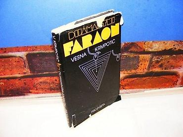 stone: Dijamantni faraon vesna krmpotić 1981 tvrd povez 20,5cm samo je — 1
