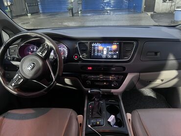 Kia: Kia Carnival: 2016 г., 2.2 л, Автомат, Дизель, Минивэн — 12