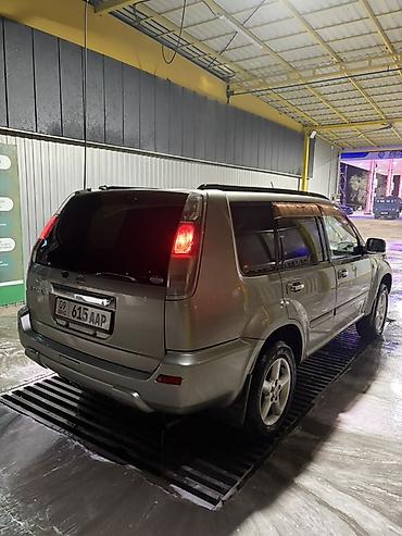 Nissan X-Trail: 2003 г., 2 л, Автомат, Бензин, Кроссовер lalafo.kg да — 5 Nissan X-Trail: 2003 г., 2 л, Автомат, Бензин, Кроссовер — 5