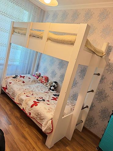 Мебель: Uşaq otağı üçün iki mərtəbəli çarpayı 1.90 hundurluy eni 1 uzunlug — 3