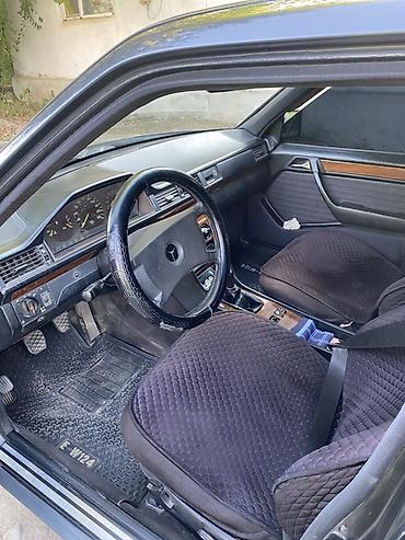 решётка стрим: Mercedes-Benz W124: 1991 г., 2 л, Механика, Бензин, Седан — 7