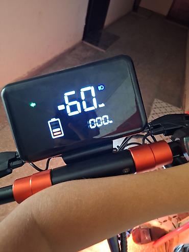 3 tekerli scooter: Elektrik skuter – güclü, işıqlı və rahat idarəetmə - Güclü elektrik — 4