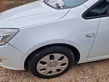 eko hauba: KRILA BELA BOJA ZA OPEL ASTRA J | Svi delovi za Opel vozila : Astra — 1