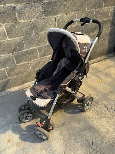 коляски для новорожденных бу: Коляска, цвет - Коричневый, Б/у