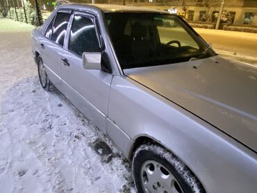 Mercedes-Benz: Mercedes-Benz W124: 1994 г., 2.2 л, Механика, Бензин, Седан