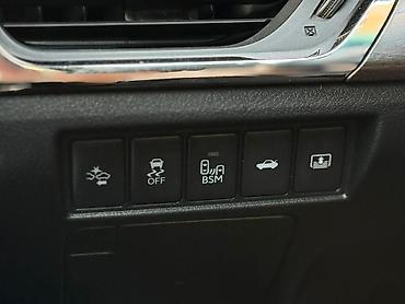 corolla 2016: Toyota Avalon: 2016 г., 2.5 л, Автомат, Гибрид, Седан — 9