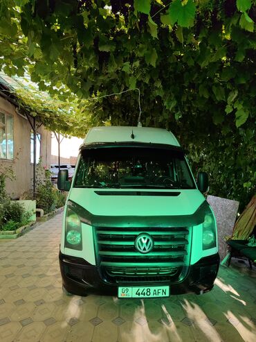 машина в караколе: Volkswagen Crafter: 2009 г., 2.7 л, Механика, Дизель, Бус