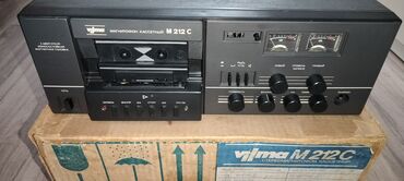 Усилители и приемники: Продам кассетный магнитофон Вильма М212С без колонок, полный