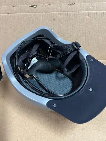 Oprema za bicikliste: *** SUPER AKCIJA *** #2795 KACIGA - KASK Moebius WG11 Helmet; Veličina — 7
