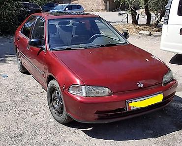 civic 1991: Honda Civic: 1992 г., Механика, Бензин, Седан — 4