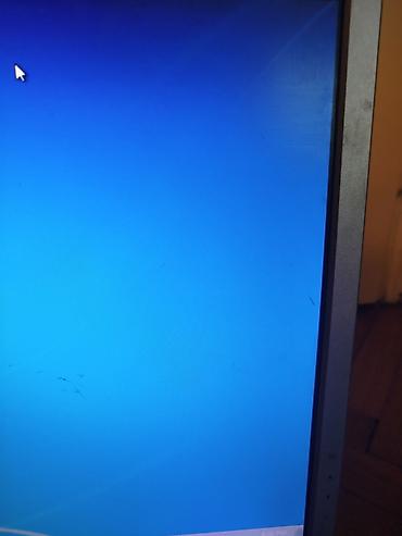 Monitori: LG Flatron L204WS LCD monitor — 2