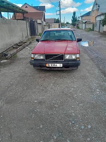 Унаа сатуу: Volvo 740: 1986 г., 2.4 л, Кол менен иштөөчү, Бензин, Седан — 4