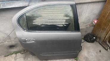 Дверь Задняя правая Nissan, Б/у, Оригинал at lalafo.kg Дверь Задняя правая Nissan, Б/у, Оригинал