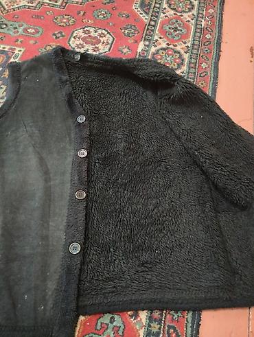 Желеттер, жеңсиз күрмөлөр: Жылууланган, Аңтери, Кыш, Флис, Кыска модель, Чөнтөктөрү менен — 2