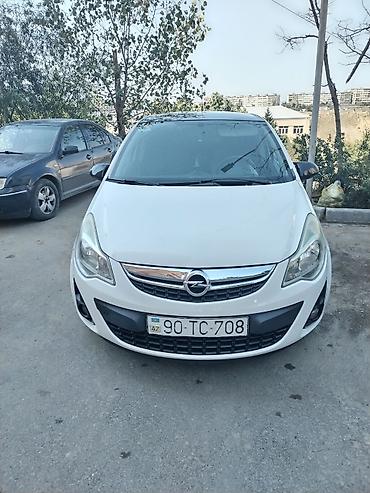 Opel: Opel Corsa hatchback – ağ rəng, 5 qapı.2013 il. Motor-1.4 — 1