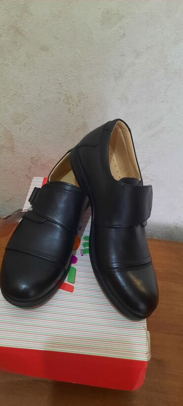 туфли с мехом: Туфли кожаные с ступенатором фирмы K.pafi 35р. Продаю с большой