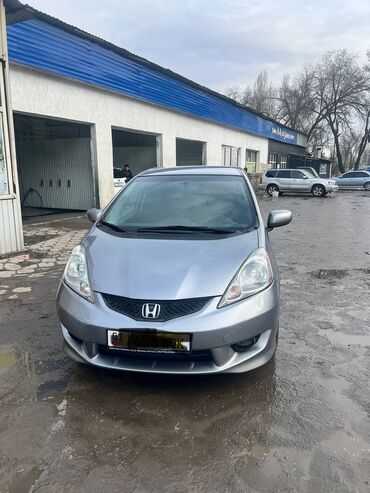 Honda: Honda Fit: 2009 г., 1.5 л, Автомат, Бензин, Хэтчбэк