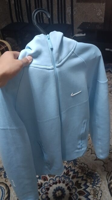 Спортивные костюмы: Мужской спортивный костюм, S (EU 36), Nike, Новый, цвет - Голубой, Самовывоз, Платная доставка