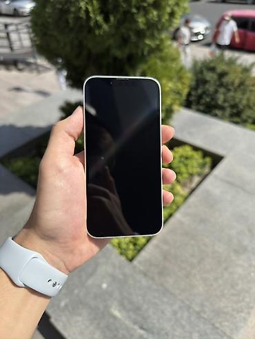 iphone cs max: IPhone 14, Б/у, 256 ГБ, Белый, Зарядное устройство, Защитное стекло, Чехол, 77 % — 5