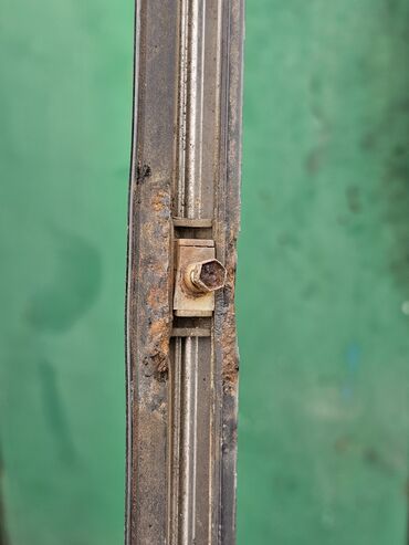 Декоративные накладки: Декоративные накладки Резина, Mercedes-Benz, 1984 г., Б/у, Платная доставка, Самовывоз — 13