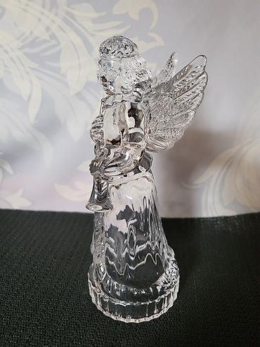 Figure: Kristalni nov andjeo 1980/90godina. Figura andjela sa trubom,olovni — 16
