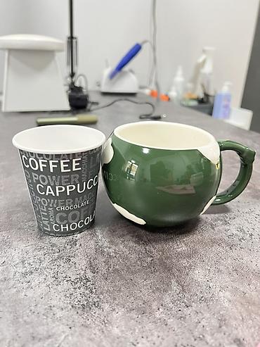 Наборы посуды: Набор дизайнерских керамических кружек - Необычные формы и яркие — 4