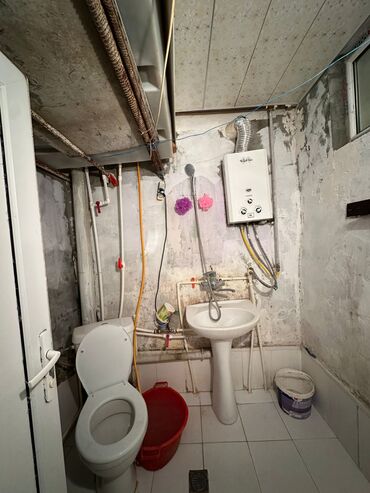 Otaqların satışı: ŞOK ŞOK BINE QESEBESI 117 NOMRELI MEKDEBIN YANI TEMIRLI BINANIN 3 CU — 10