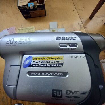 Videokameralar: SONY DVD video çəkən kamera. - Təzədir demək olar. - Az işlənib. - — 10