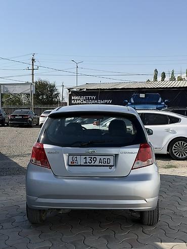 spark 2017: Chevrolet Kalos: 2008 г., 1.4 л, Механика, Бензин, Хэтчбэк — 4