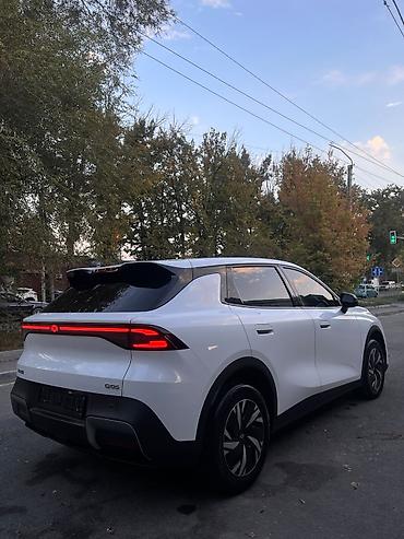 Changan: Changan Qiyuan Q05: 2026 г., 0.1 - engine capacity л, Автомат, Электромобиль, Кроссовер — 4