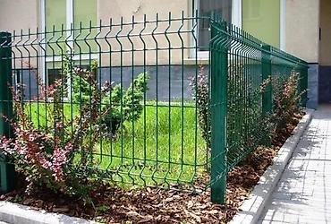 Proizvodi od rolovanog metala, metalni kanali: Panel 3d 083x250 4 mm. Panelna ogradafence system — 9